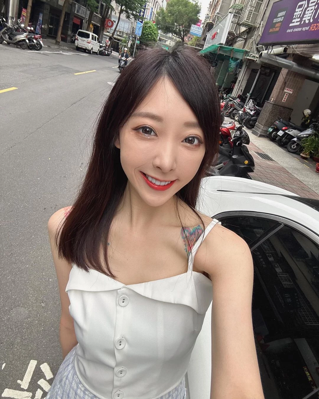 31207648.webp
