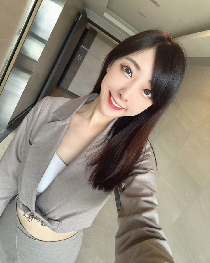 31207651.webp