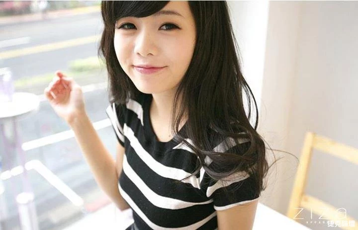 17397629.webp